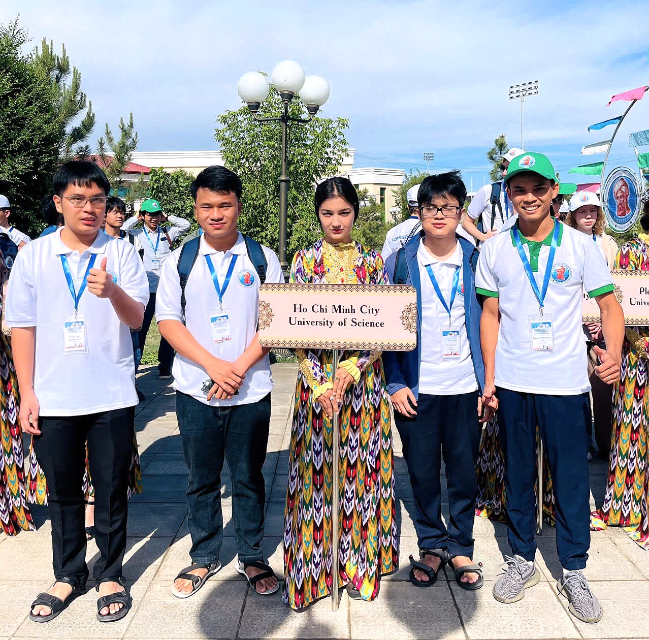 đây là lần đầu tiên Trường ĐH Khoa học tự nhiên có đội tuyển sinh viên tham dự Olympic Toán quốc tế AKHIMO