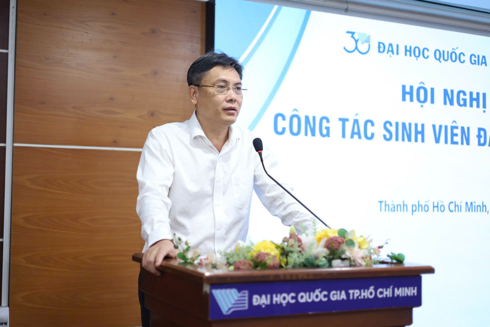 PGS.TS Nguyễn Minh Tâm đề nghị các đơn vị tập trung cho công tác đầu năm học.