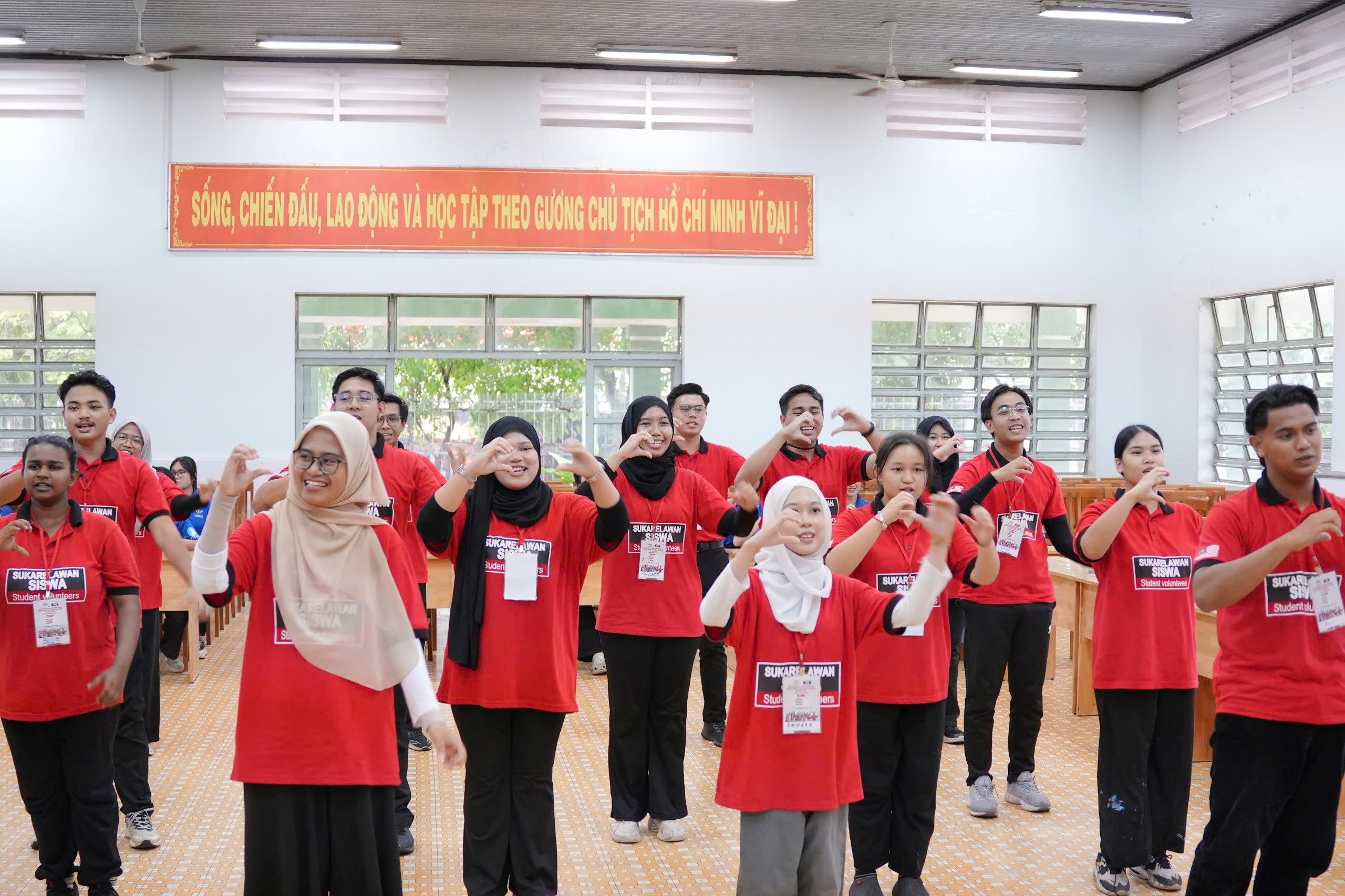 Chương trình tình nguyện hè năm 2025 còn đón nhận sự tham gia của sinh viên quốc tế.