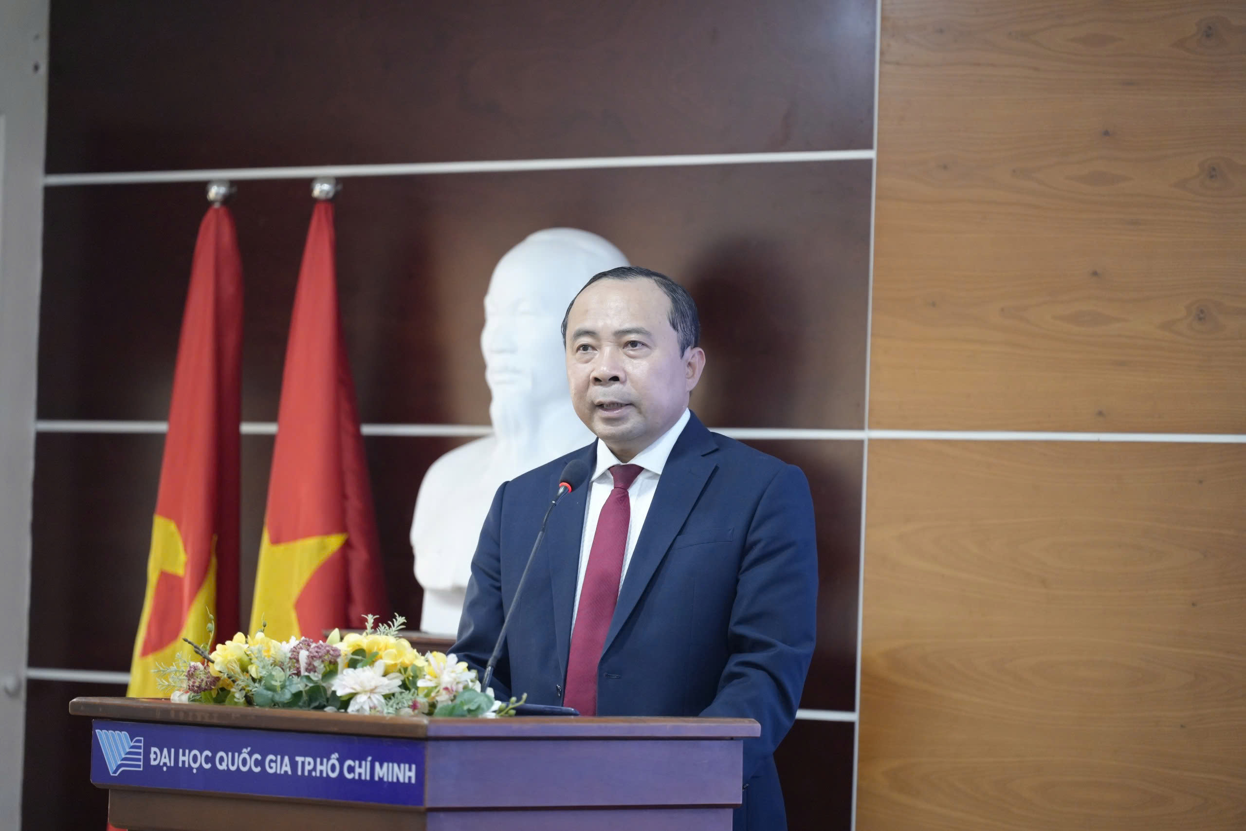 ĐHQG-HCM mong muốn Vinmec trong tương lai sẽ có những chính sách hỗ trợ thiết thực, giúp sinh viên và giảng viên