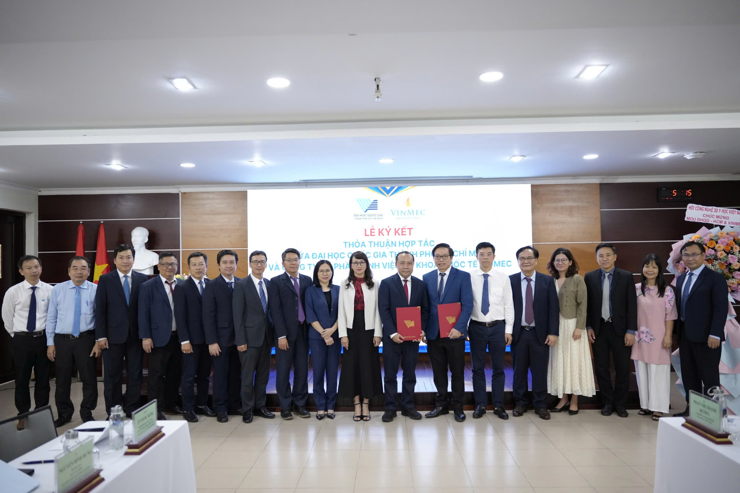 ĐHQG-HCM và Vinmec cam kết phối hợp chặt chẽ trong công tác giảng dạy và đào tạo