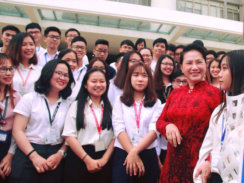 Chủ tịch Quốc hội làm việc với ĐHQG-HCM