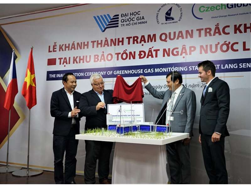 Newsletter ĐHQG-HCM số 8/2019