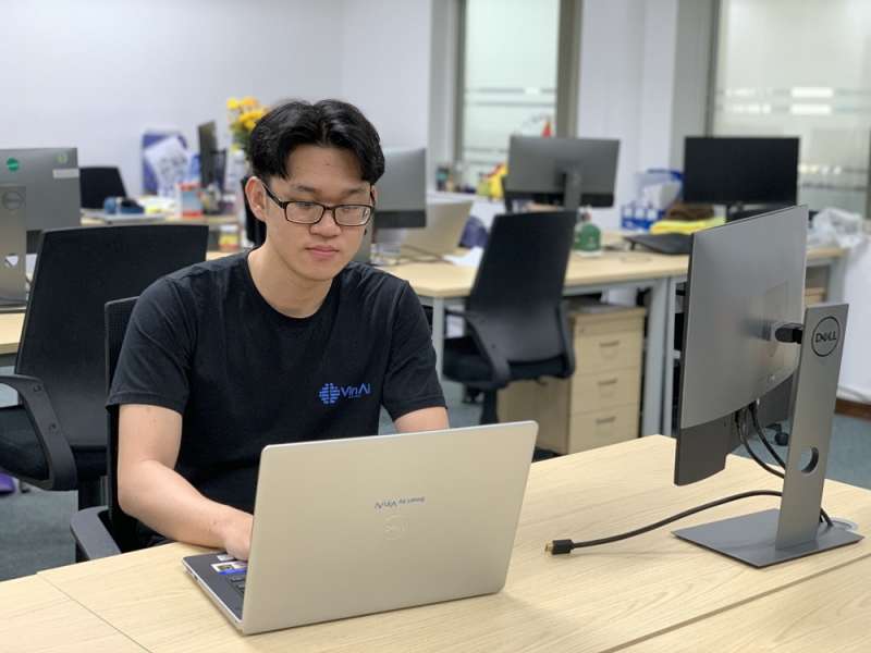 Thủ khoa tốt nghiệp Trường ĐH KHTN: Bước rẽ bất ngờ vì COVID