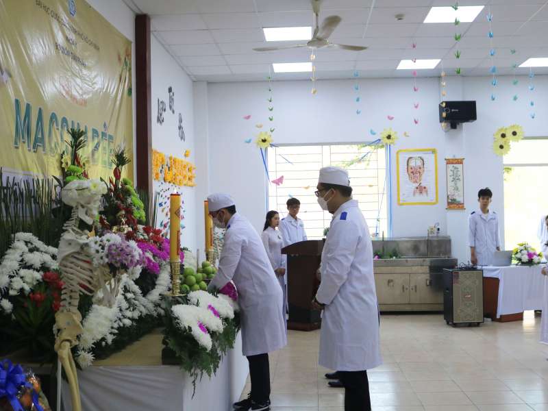 Khoa Y ĐHQG-HCM tổ chức lễ tri ân người hiến xác cho khoa học