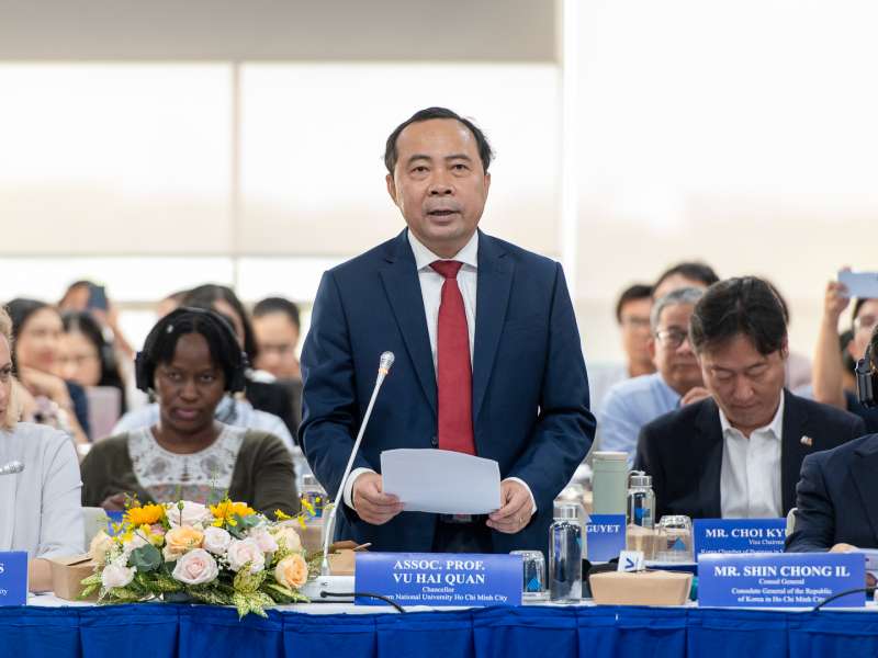 ĐHQG-HCM là nơi đào tạo nguồn nhân lực lĩnh vực công nghệ cao cho tương lai của Việt Nam