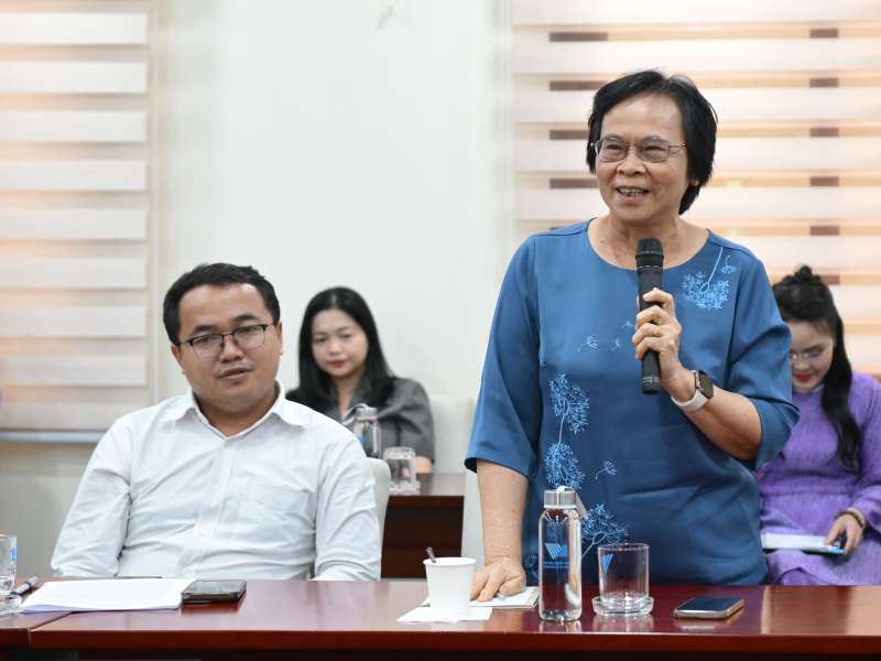 Dù chịu nhiều áp lực, đại đa số giáo viên khẳng định sẽ tiếp tục đứng lớp vì lòng yêu nghề, yêu trò