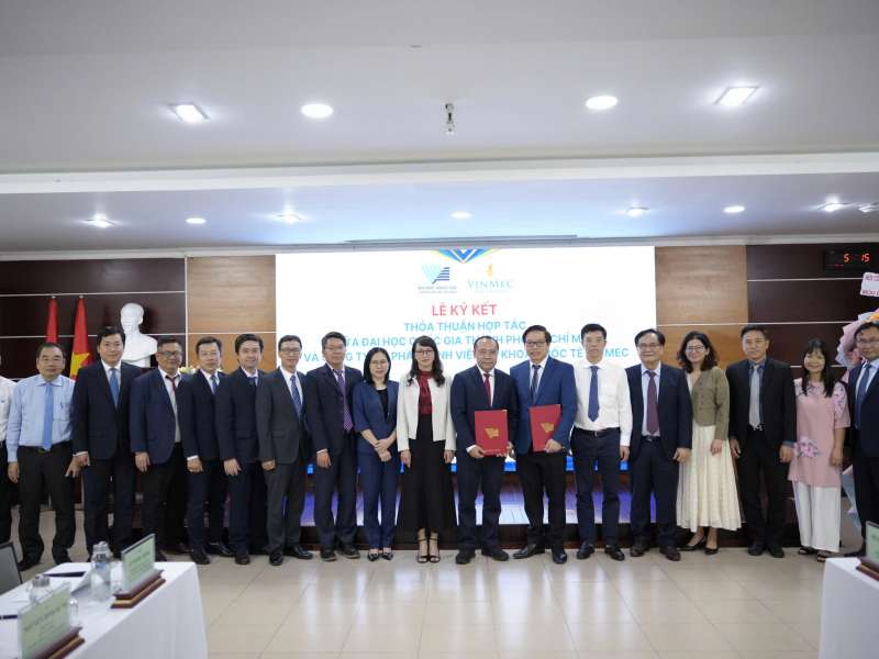 ĐHQG-HCM ký kết hợp tác với Vinmec: Phát triển nguồn nhân lực y tế chất lượng cao