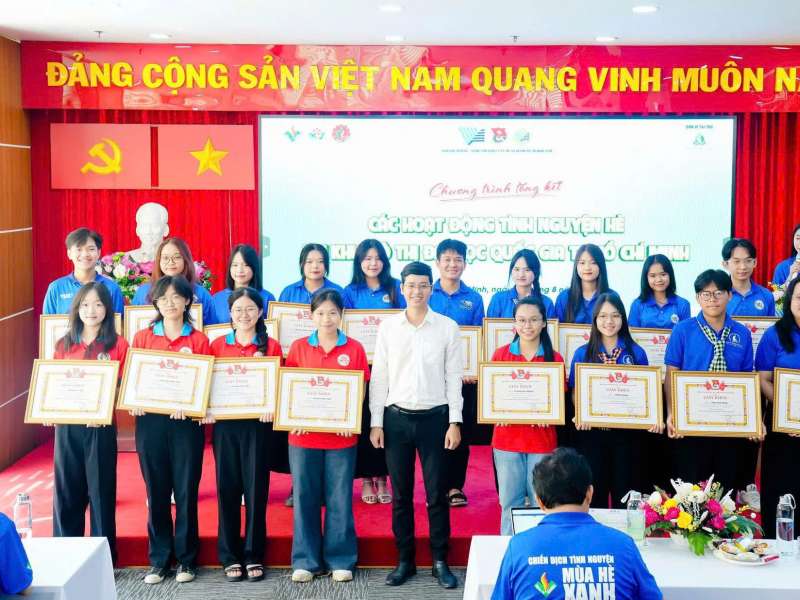 Hơn 97.000 lượt sinh viên tham gia Chiến dịch tình nguyện hè ĐHQG-HCM