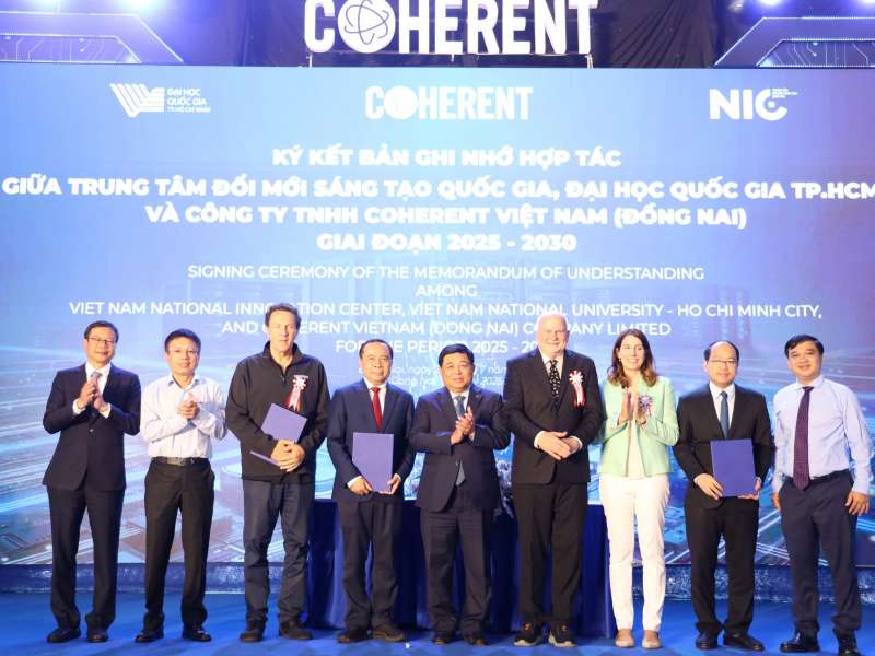 ĐHQG-HCM, NIC và COHERENT ký kết thoả thuận hợp tác phát triển nhân lực ngành bán dẫn và đổi mới sáng tạo